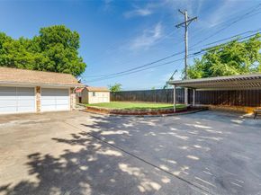 2203  Briarwood Boulevard , Arlington Texas 76013