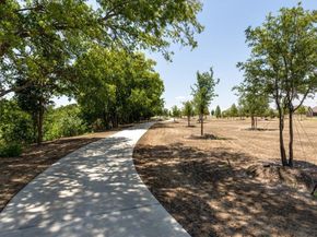 2811  Long Trail , Mansfield Texas 76063