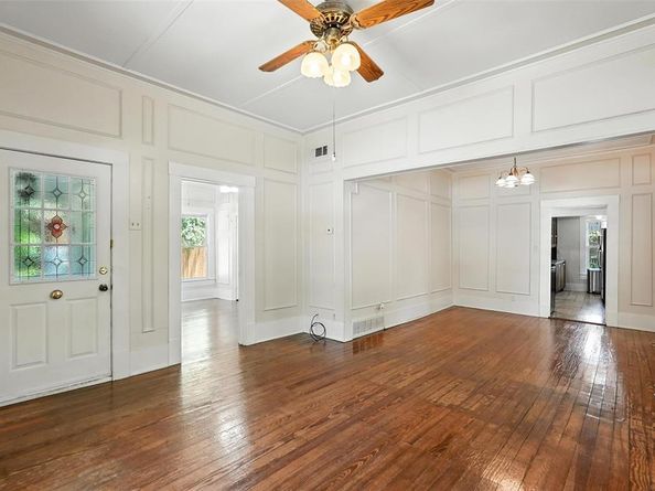 1004 W Avenue  E, Garland Texas 75040