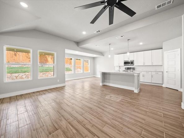 2500 NW 20th Street , Fort Worth Texas 76106