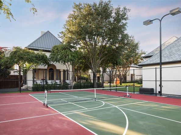 4700  Dorset Road , Dallas Texas 75229