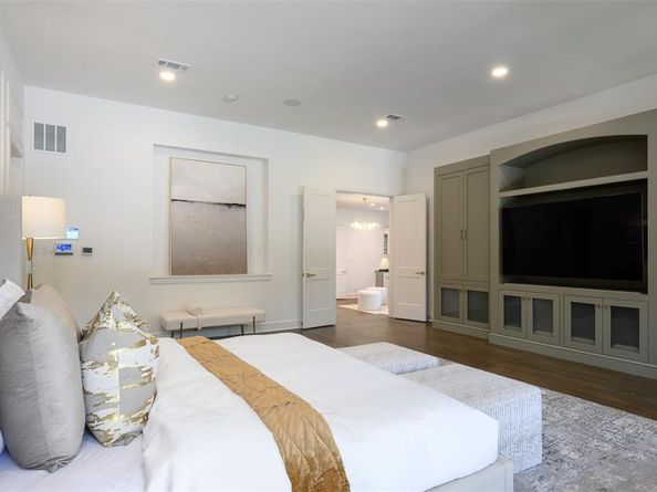 4700  Dorset Road , Dallas Texas 75229