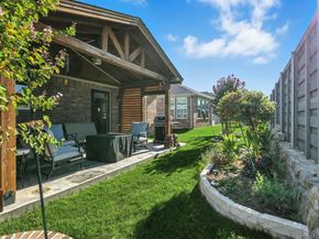 808  Freedom Lane , Little Elm Texas 76227