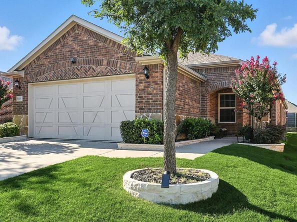 808  Freedom Lane , Little Elm Texas 76227