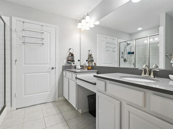 808  Freedom Lane , Little Elm Texas 76227