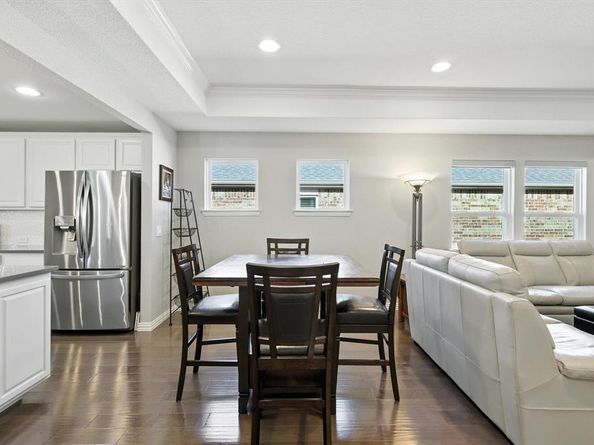 808  Freedom Lane , Little Elm Texas 76227