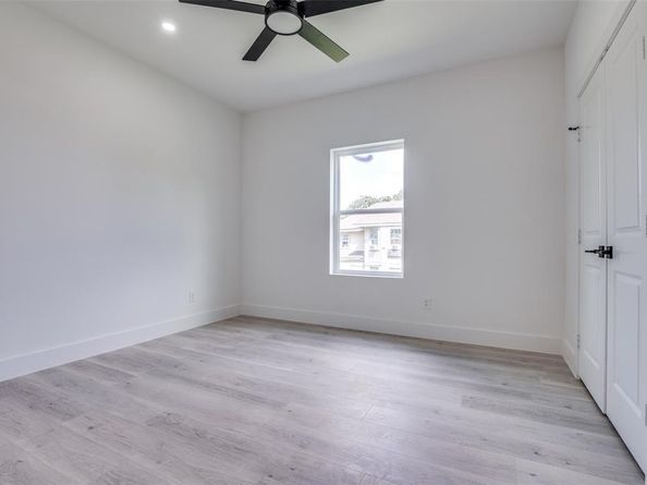 3413  Wendelkin Street , Dallas Texas 75215