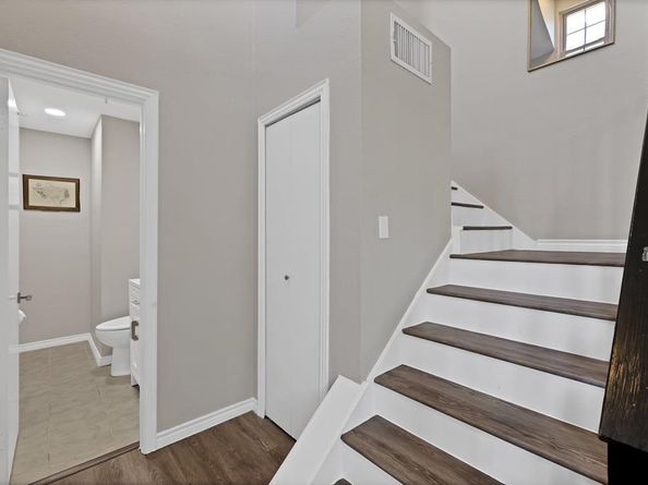 31  Brewster Court , Allen Texas 75002