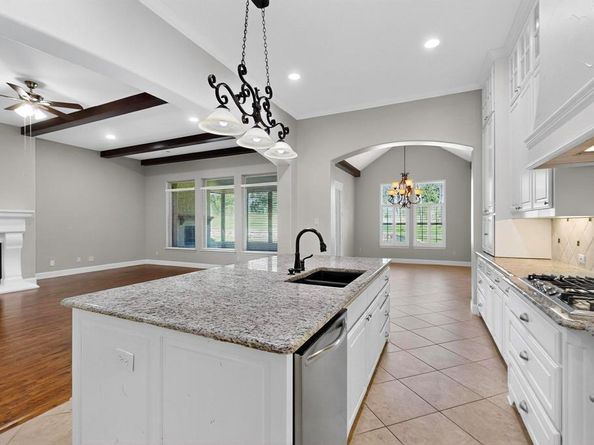 7217  Deerfield Drive , Mansfield Texas 76063