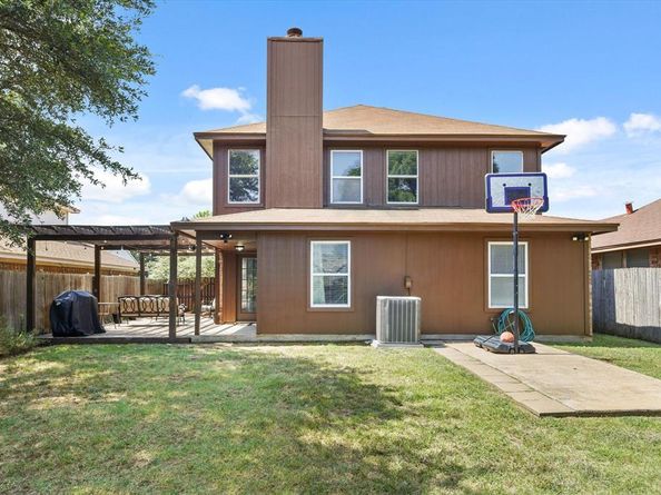 8737  Sabinas Trail , Fort Worth Texas 76118