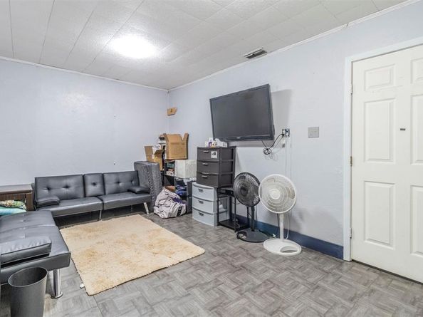3705  Farm Field Lane , Fort Worth Texas 76137