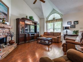 1405  Mapleton Court , Arlington Texas 76018