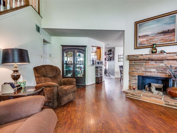 1405  Mapleton Court , Arlington Texas 76018