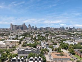 2001 N Prairie Avenue  106, Dallas Texas 75204