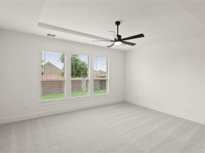 503  Curtiss  , Fate Texas 75087