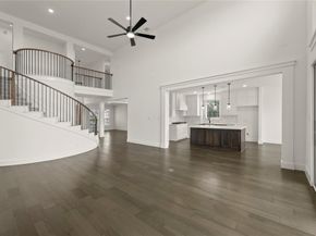 503  Curtiss  , Fate Texas 75087