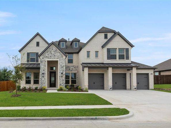 503  Curtiss  , Fate Texas 75087