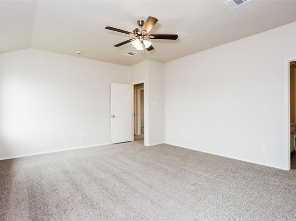 1612  Chivalry Lane , Fort Worth Texas 76140