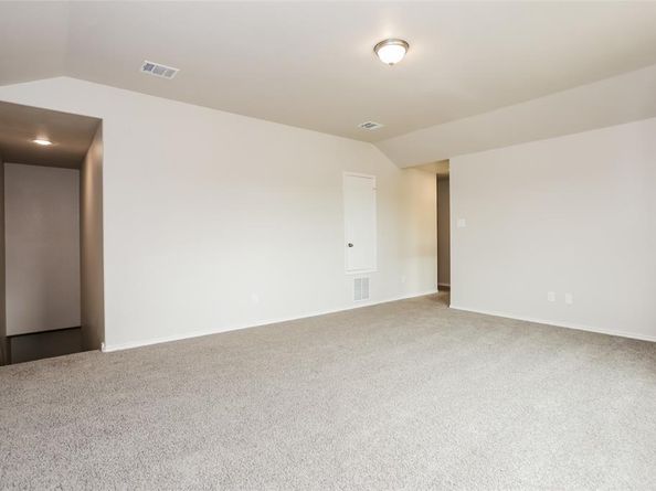 1612  Chivalry Lane , Fort Worth Texas 76140