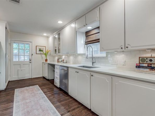 4321  El Campo Avenue , Fort Worth Texas 76107