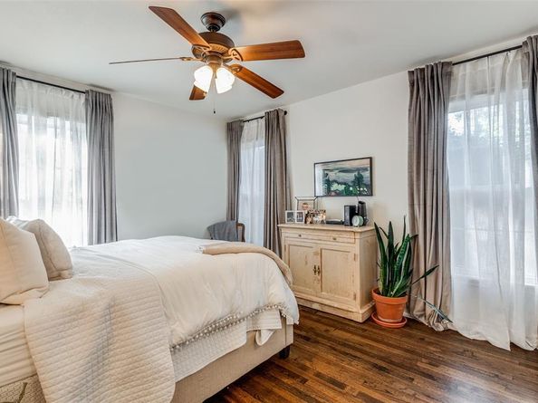 4321  El Campo Avenue , Fort Worth Texas 76107