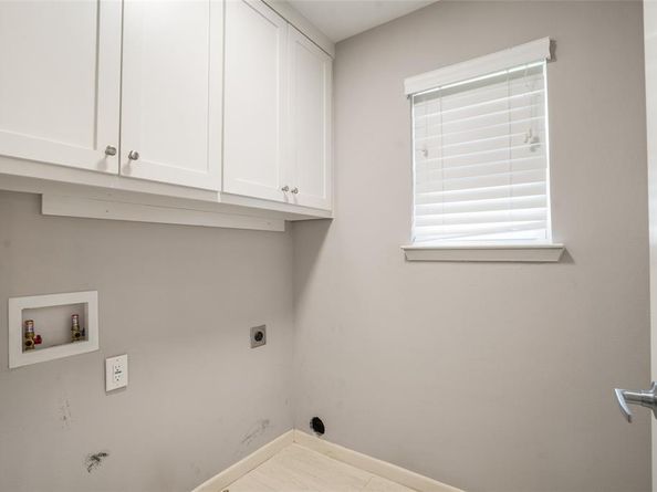 4132  Candlenut Lane , Dallas Texas 75244