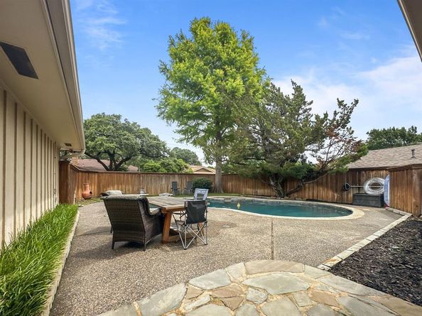 312  Meadowlark Drive , Richardson Texas 75080