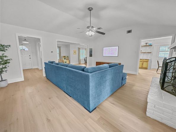 312  Meadowlark Drive , Richardson Texas 75080