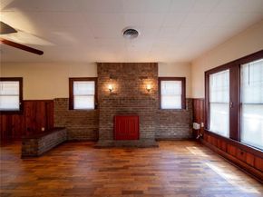 1013 N Locust Street , Denton Texas 76201