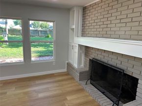 149  Parkwood Avenue , Arlington Texas 76013