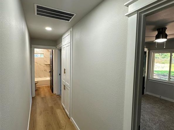 149  Parkwood Avenue , Arlington Texas 76013