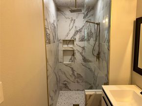 149  Parkwood Avenue , Arlington Texas 76013