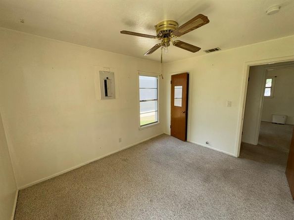 3560  Regal Road , Fort Worth Texas 76111