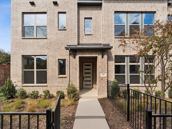 4839  Fuller Court  705, Irving Texas 75038