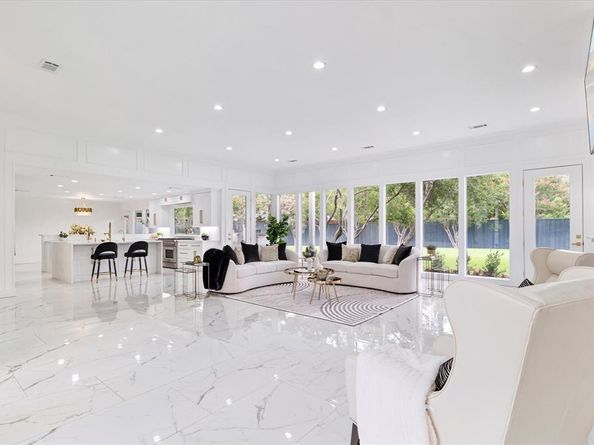 5407  Westgrove Drive , Dallas Texas 75248