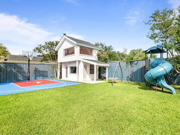 5407  Westgrove Drive , Dallas Texas 75248