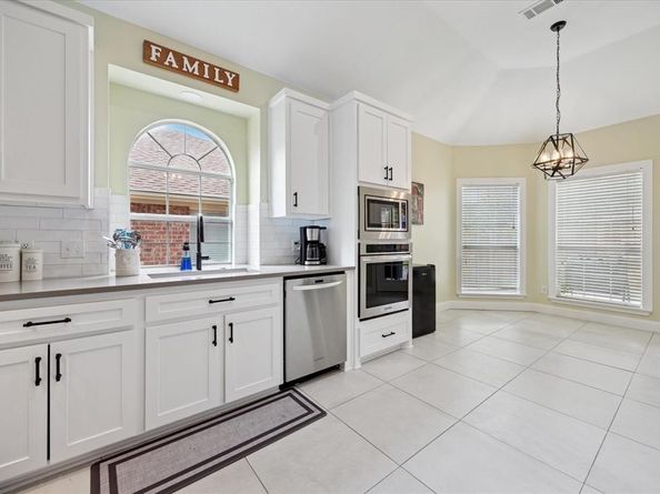 9105  Hawley Drive , Fort Worth Texas 76244