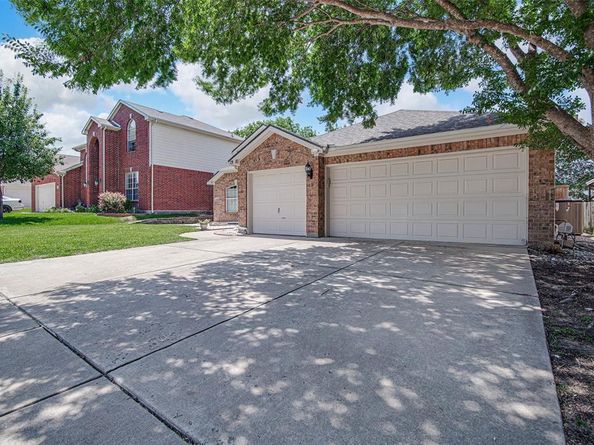 5504  Canyon Lands Drive , Fort Worth Texas 76137