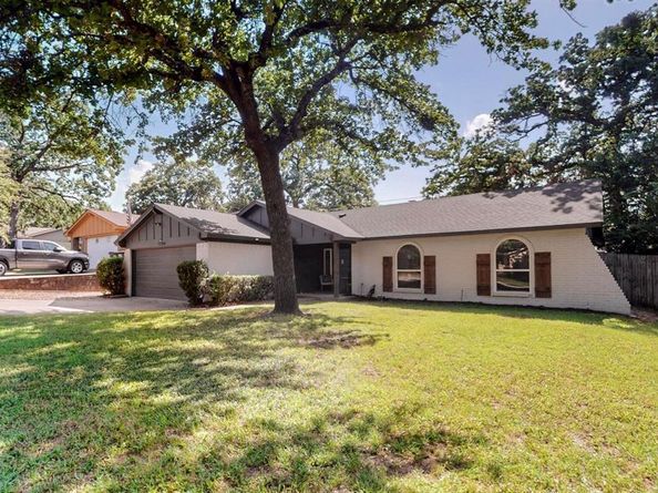 5700  Kingstree Court , Arlington Texas 76017
