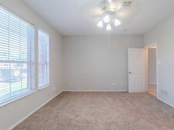 822  Orian Drive , Mesquite Texas 75181