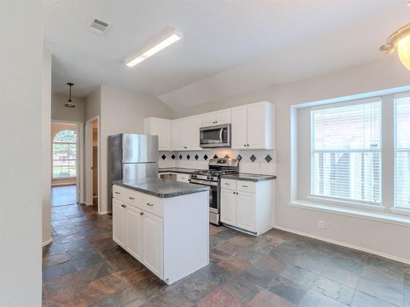 822  Orian Drive , Mesquite Texas 75181