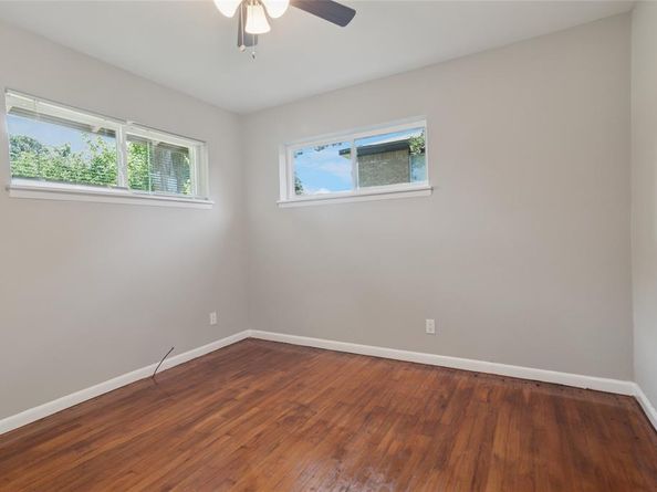 1222  Serenade Lane , Dallas Texas 75241