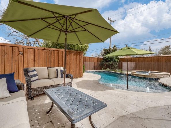5730  Winton Street , Dallas Texas 75206