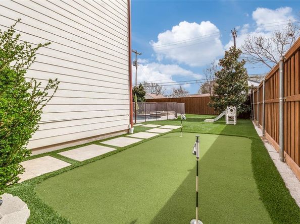 5730  Winton Street , Dallas Texas 75206