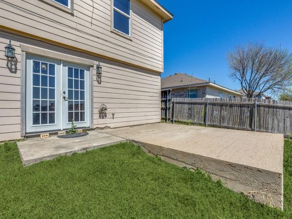 6008  Mckaskle Drive , Fort Worth Texas 76119