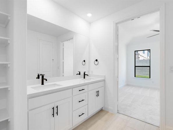 1525  Ginger Lane , Argyle Texas 76226