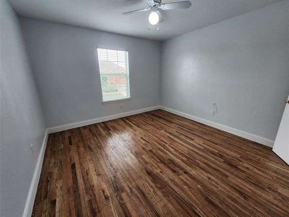 529  Roundrock Lane , Fort Worth Texas 76140