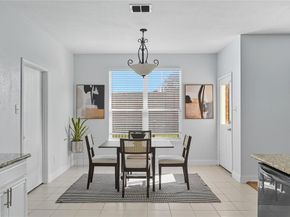 529  Roundrock Lane , Fort Worth Texas 76140