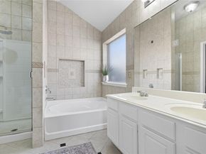 529  Roundrock Lane , Fort Worth Texas 76140