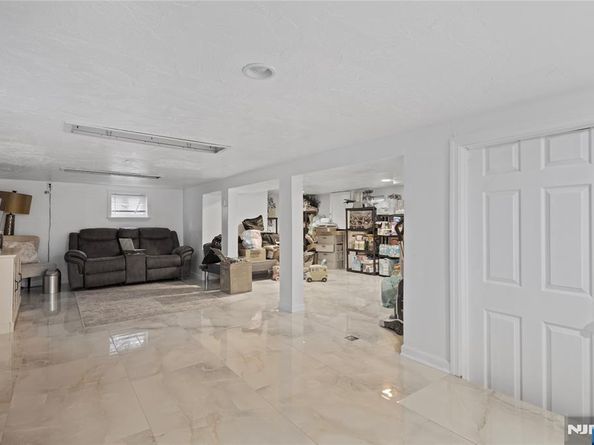 562 Oregon Avenue, Cliffside Park NJ 07010